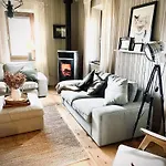 House 44 * Μπλεντ